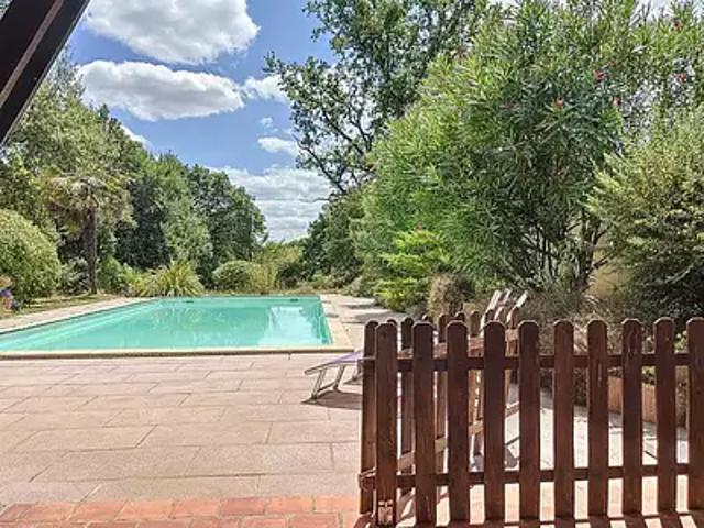 Marciac 32230 Achat / Vente maison 8 pièces t8 piscine jardin