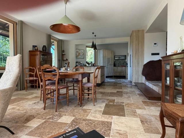 MARCIAC 32 proche: AUTHENTIQUE MOULIN SEIGNEURIAL d'EXCEPTION des XIV XVIIIs, caché, avec son bief baignable, 1.5 HECTARE, élégante rénovation, meublé, tennis, RARE