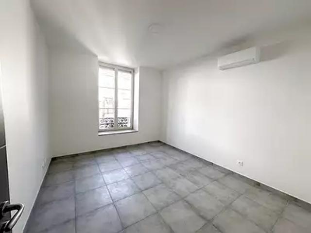 Marcigny 71110 Location appartement 2 pièces t2 au dernier étage