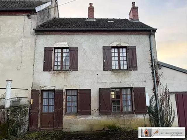 Marcillat en Combraille 03420 Achat / Vente maison 3 pièces t3 parking