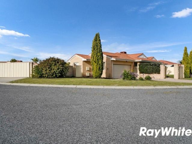 MARCO PAPALIA PRESENTS A BEAUTIFUL BALLAJURA FAMILY HOME!