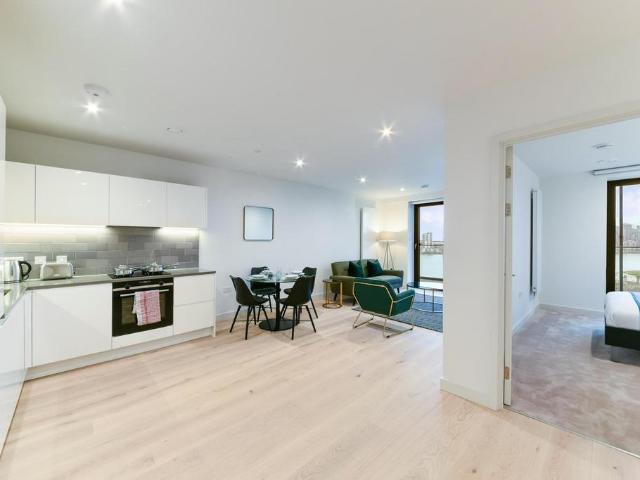 Marco Polo Tower, Royal Wharf. 2 bed apartment to rent £2,900 pcm £669 pw