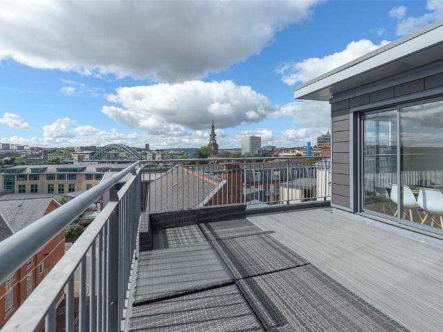 Marconi House, Melbourne Street. 2 bed penthouse to rent £1,900 pcm £438 pw
