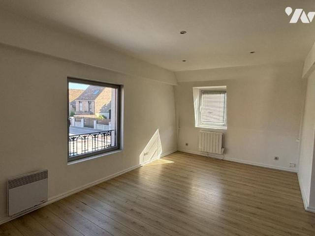 MARCQ EN BAROEUL Croisé Laroche Type 3 bis d'env. 67m²