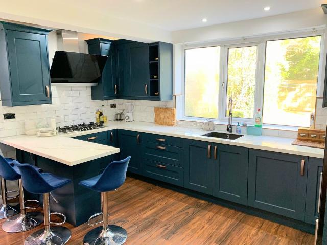 Mardale Drive, Gatley, Cheadle SK8, 4 bed detached house to rent, £2,290 pcm | PrimeLocation