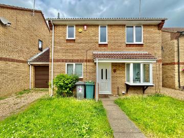 Mardale Gardens, Peterborough PE4, 3 bed property to rent, £1,250 pcm | PrimeLocation