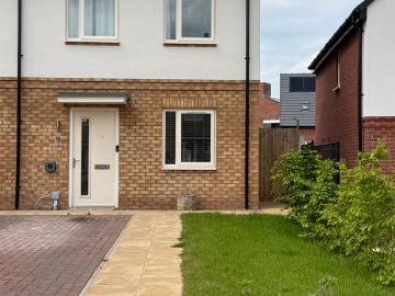 Marden Orchard, Telford TF2, 2 bed end terrace house to rent, £950 pcm | PrimeLocation