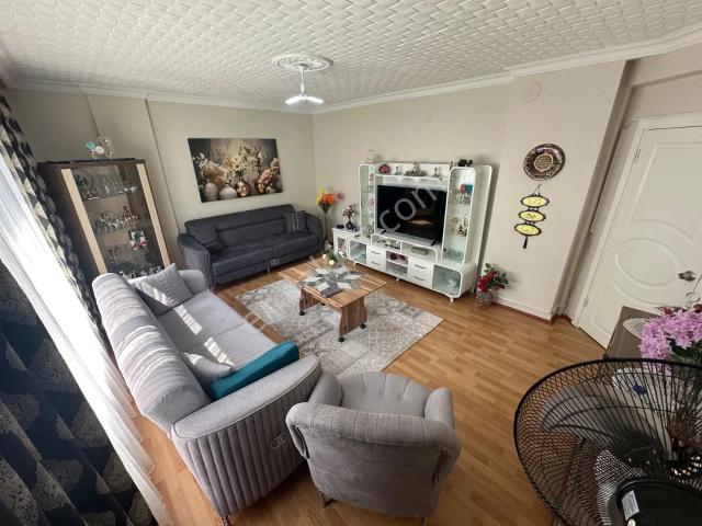 Mareşal Mah.de 3+1 Salon Bağımsız 2. Ara Kat Daire