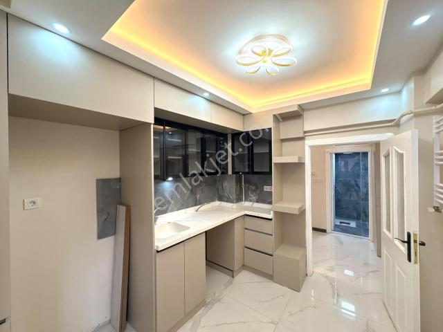 Mareşal Çakmak Mah. 3+1 Full + Full Yapılı Masrafsız Daire !