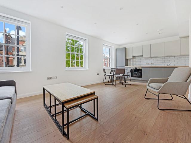 Mare Street, Hackney E8, 2 bed flat to rent, £2,750 pcm | PrimeLocation
