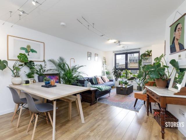Mare Street, London Fields, London E8, 2 bed flat to rent, £2,700 pcm | PrimeLocation