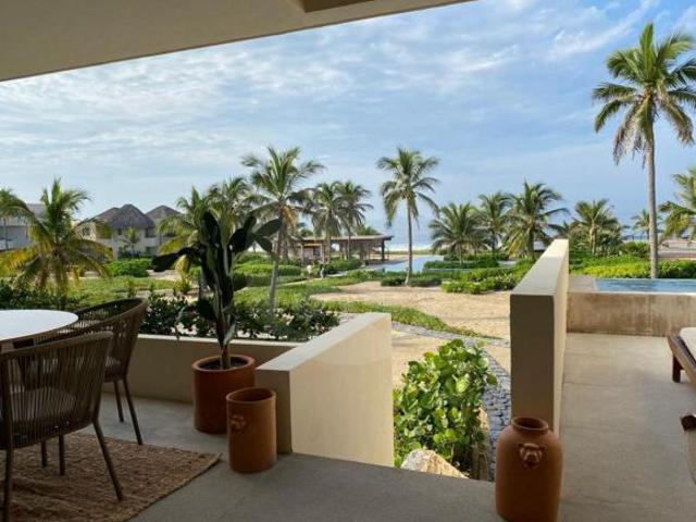 Marea Beachfront Villas Zihuatanejo: Casa en condominio en venta en Aeropuerto Zihuatanejo