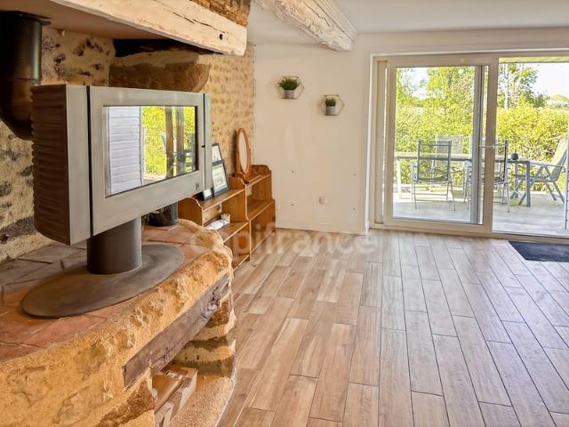 MARESCHE 72 à vendre longère 4 chambres sur 7300 m2
