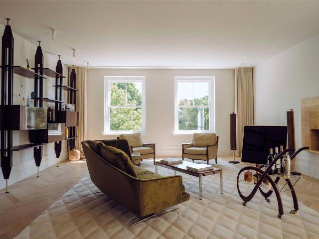 Maresfield Gardens, Hampstead NW3, 2 bed flat to rent, £12,500 pcm | PrimeLocation