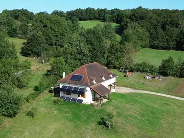 Mareuil en Périgord 24340 Achat / Vente maison 7 pièces t7 terrasse cave