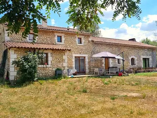 Mareuil en Périgord 24340 Achat / Vente maison 8 pièces t8