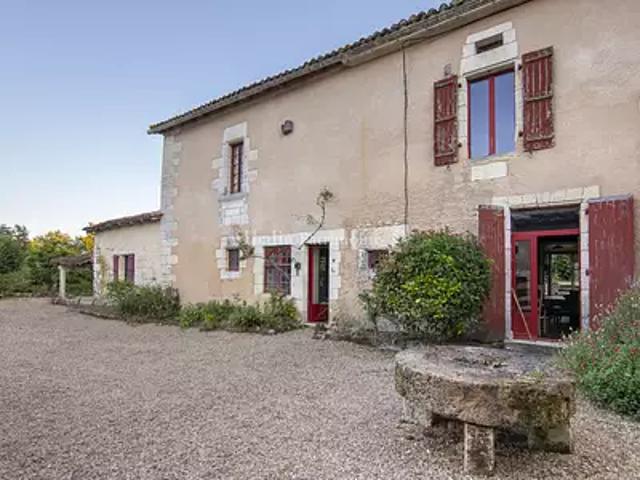 Mareuil en Périgord 24340 Achat / Vente maison 16 pièces t16