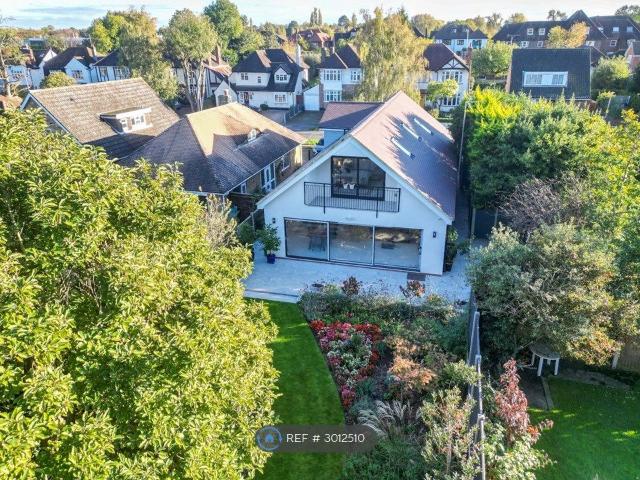 Margaret Avenue, Brentwood CM15, 4 bed detached house to rent, £4,495 pcm | PrimeLocation