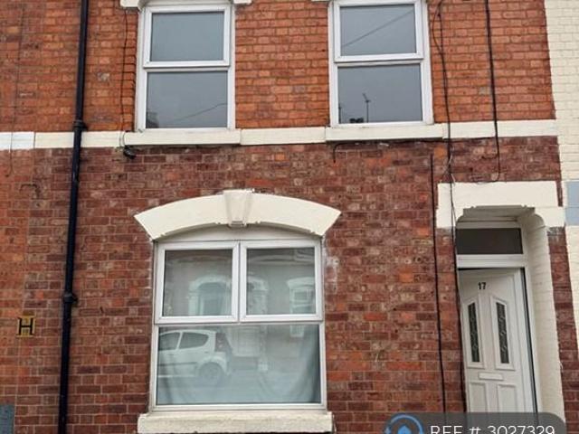 Margaret St, Northampton, NN1 1 bed in a house share to rent £650 pcm £150 pw