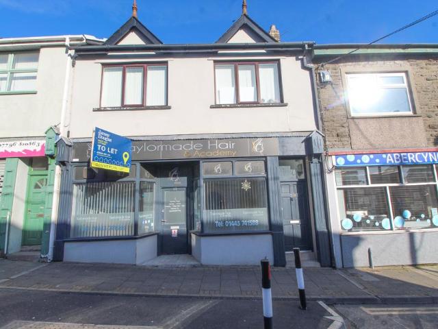 Margaret Street, Mountain Ash CF45 2 bed flat to rent £775 pcm £179 pw
