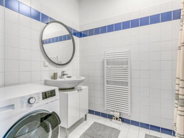 Margareten 2BR with Elevator near Matzleinsdorferplatz, Vienna Amsterdam Apartments for Rent