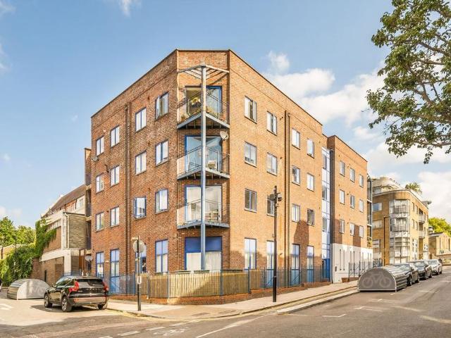 Margery Street, London WC1X 2 bed flat to rent £3,000 pcm £692 pw