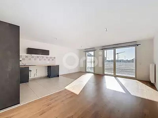 Margny lès Compiègne 60280 Location appartement 3 pièces t3 terrasse