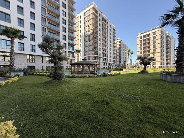MARİNAYA KOMŞU YAŞAM MARINA SİTESİNDE SATILIK 2+1 LÜKS DAİRE