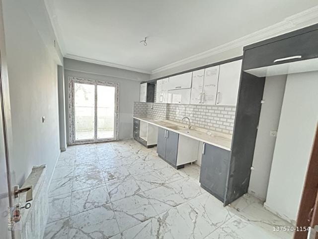 MARİAA PİZZA KARŞISI ÇEKMECE ANA CADDE VE ESKİ BELEDİYE KARŞISINDA KİRALIK SIFIR 3+1 DAİRE