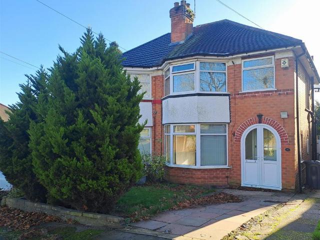 Marian Croft, Birmingham, B26 3LZ, United Kingdom | 3 bed duplex for rent #138850561 | Rentberry