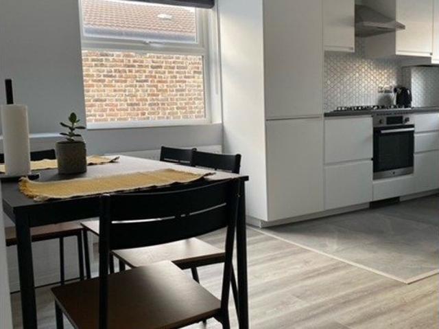 Marian Road, London SW16, 3 bed maisonette to rent, £2,200 pcm | PrimeLocation