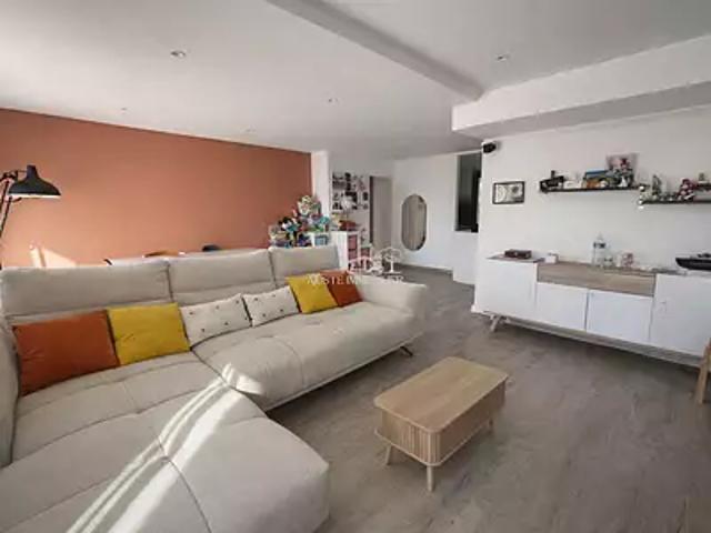 Marignane 13700 Achat / Vente appartement 3 pièces t3 au dernier étage