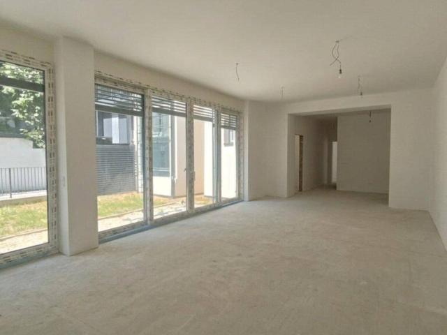 Marie | 3 Zimmer Altbau mit Terrasse und Garten in Hofruhelage