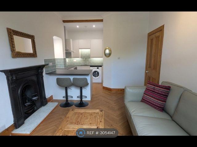 Marionville Road, Edinburgh EH7, 1 bed flat to rent, £1,300 pcm | PrimeLocation