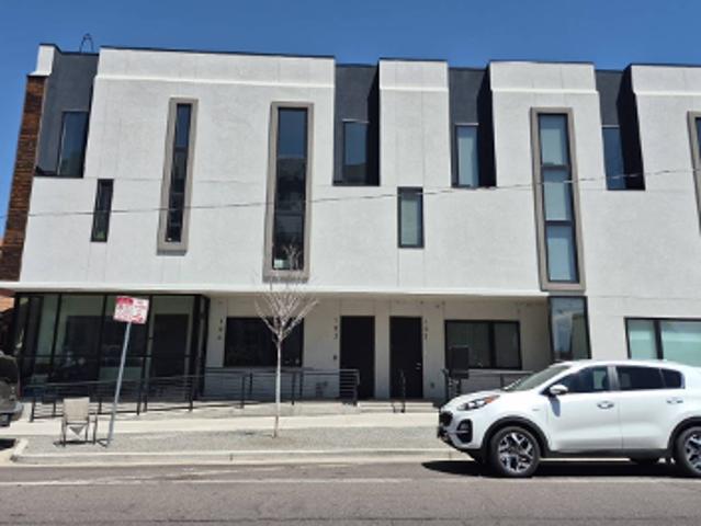 Marion St Apt 103