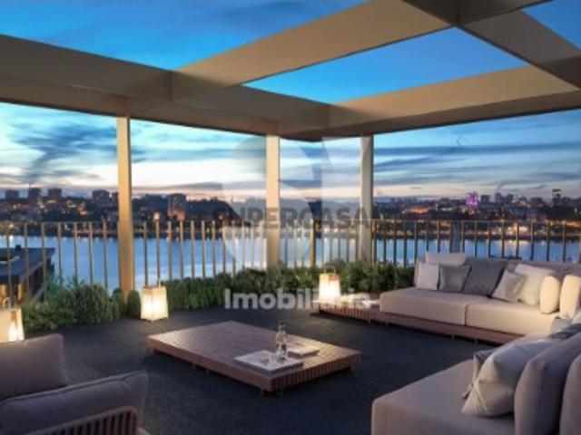Marina Douro Penthouse novo T4 Foz de Gaia