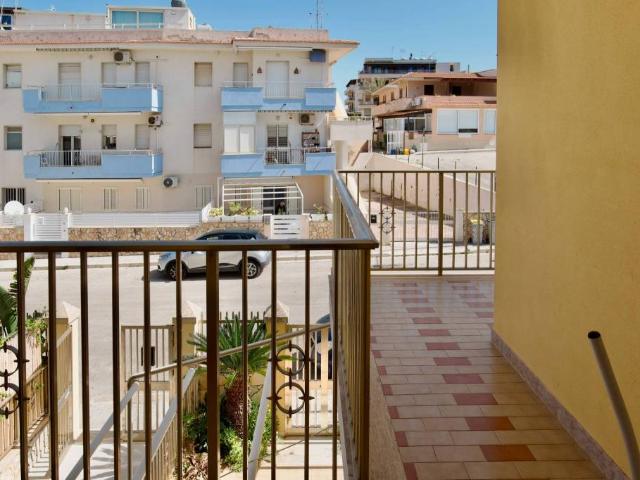 Marina di Ragusa Appartamento Primo Piano in affitto