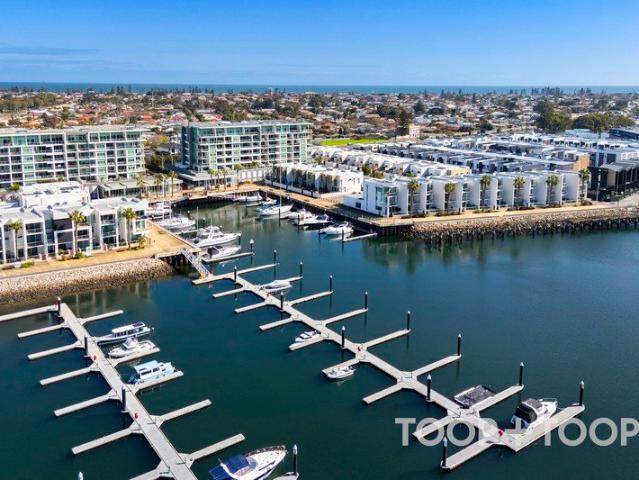 Marina South