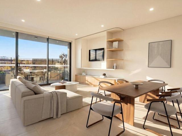 Marina Side Living with the Space to Match
