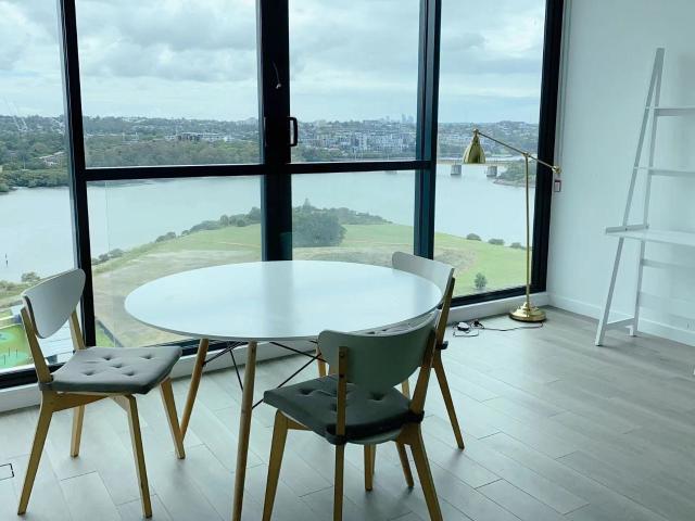 Marina Square 1 Bedroom apartment & Parially Furnished