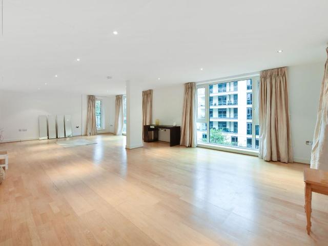 Marina Point, Imperial Wharf, London SW6, 5 bed flat to rent, £6,933 pcm | PrimeLocation