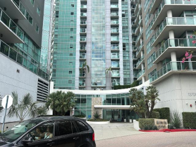 Marina Pointe Dr # 1210