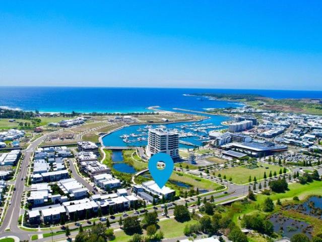 Marina Views & Premium Coastal Living