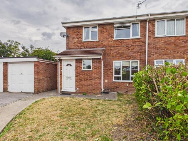 Marindin Drive, Somerset BS22 1 bed apartment to rent £850 pcm £196 pw