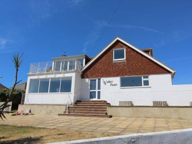 Marine Close, Brighton BN2, 5 bed detached house to rent, £2,500 pcm | PrimeLocation
