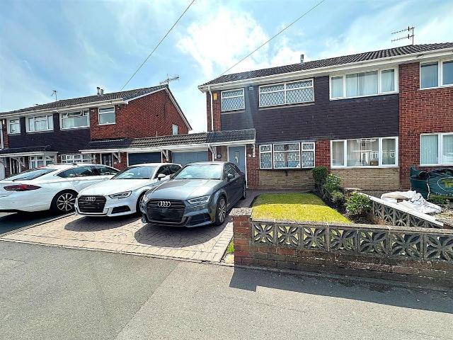 Marine Crescent, Stourbridge DY8, 3 bed semi detached house to rent, £1,300 pcm | PrimeLocation