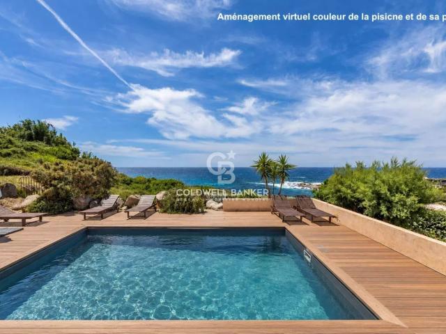 Marine de Davia – Propriété rare en première ligne mer, deux. 251m² Corbara
