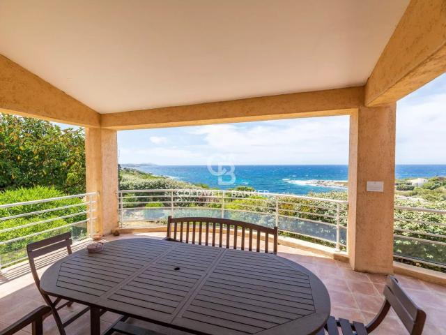 Marine de Davia Villa vue panoramique – Piscine – Plage à. 100m² Corbara