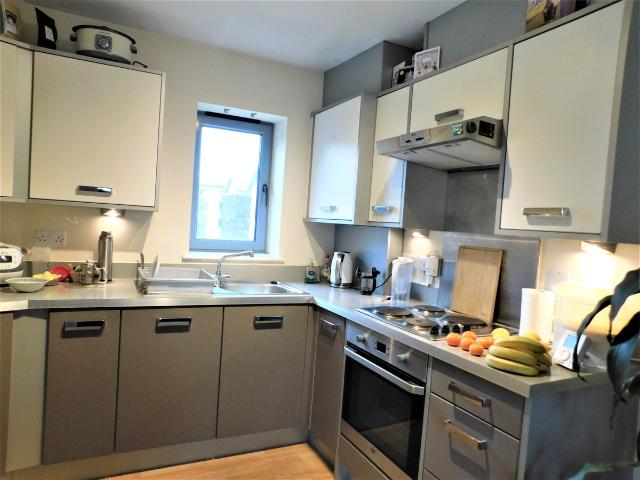 Marine House, Quayside Drive, Colchester, Essex CO2, 1 bed flat to rent, £895 pcm | PrimeLocation