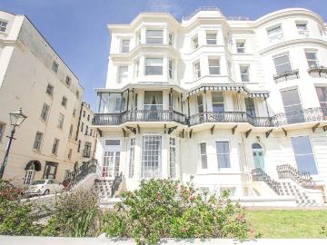 Marine Parade, Brighton BN2, 2 bed flat to rent, £1,750 pcm | PrimeLocation